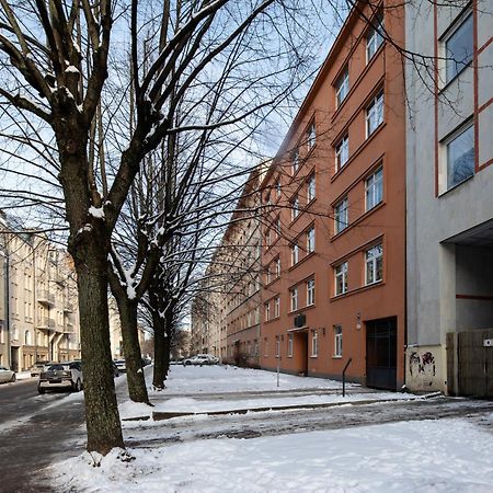 Riga Embassy Center Apartment With Parking ภายนอก รูปภาพ