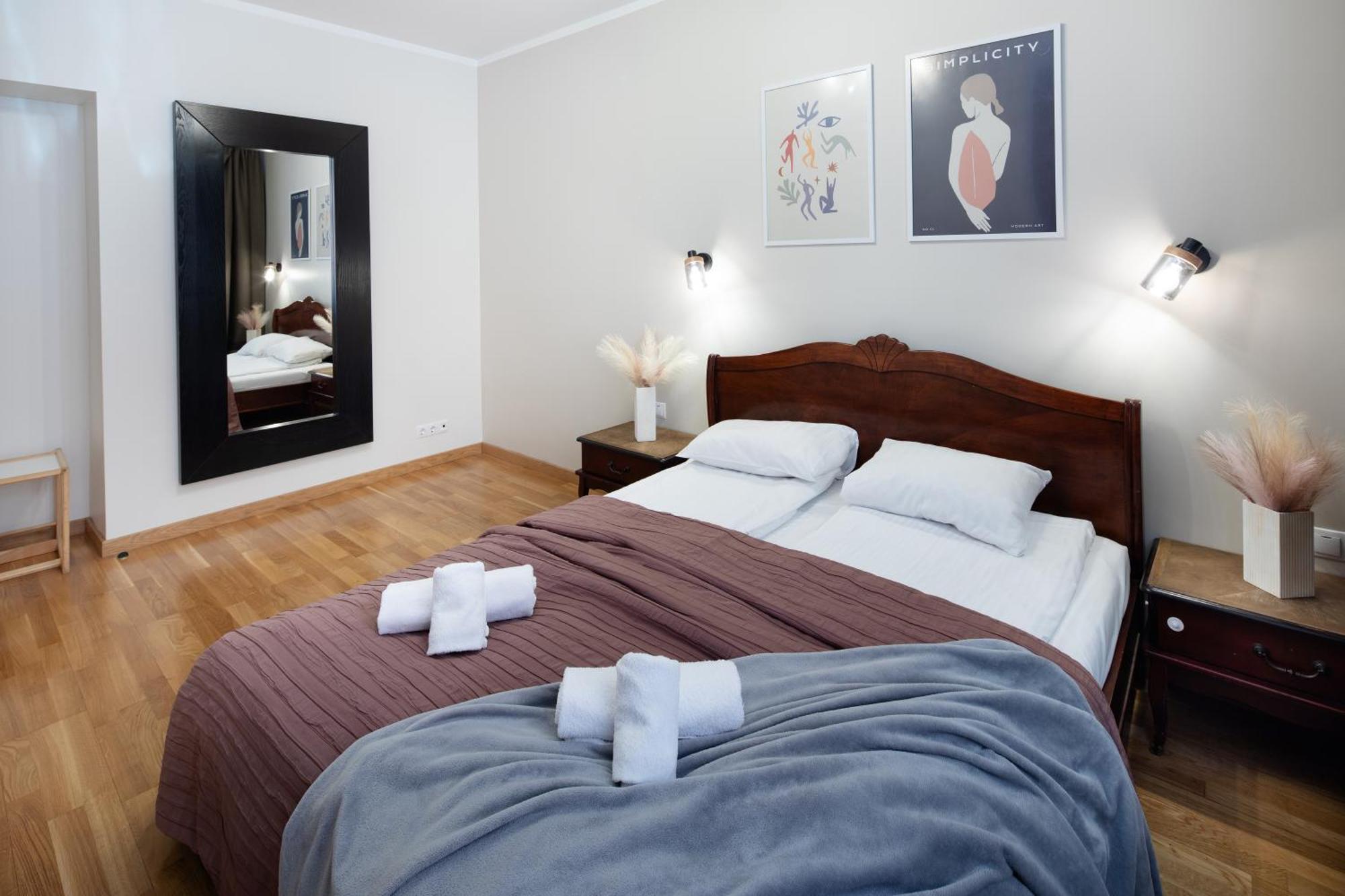 Riga Embassy Center Apartment With Parking ภายนอก รูปภาพ